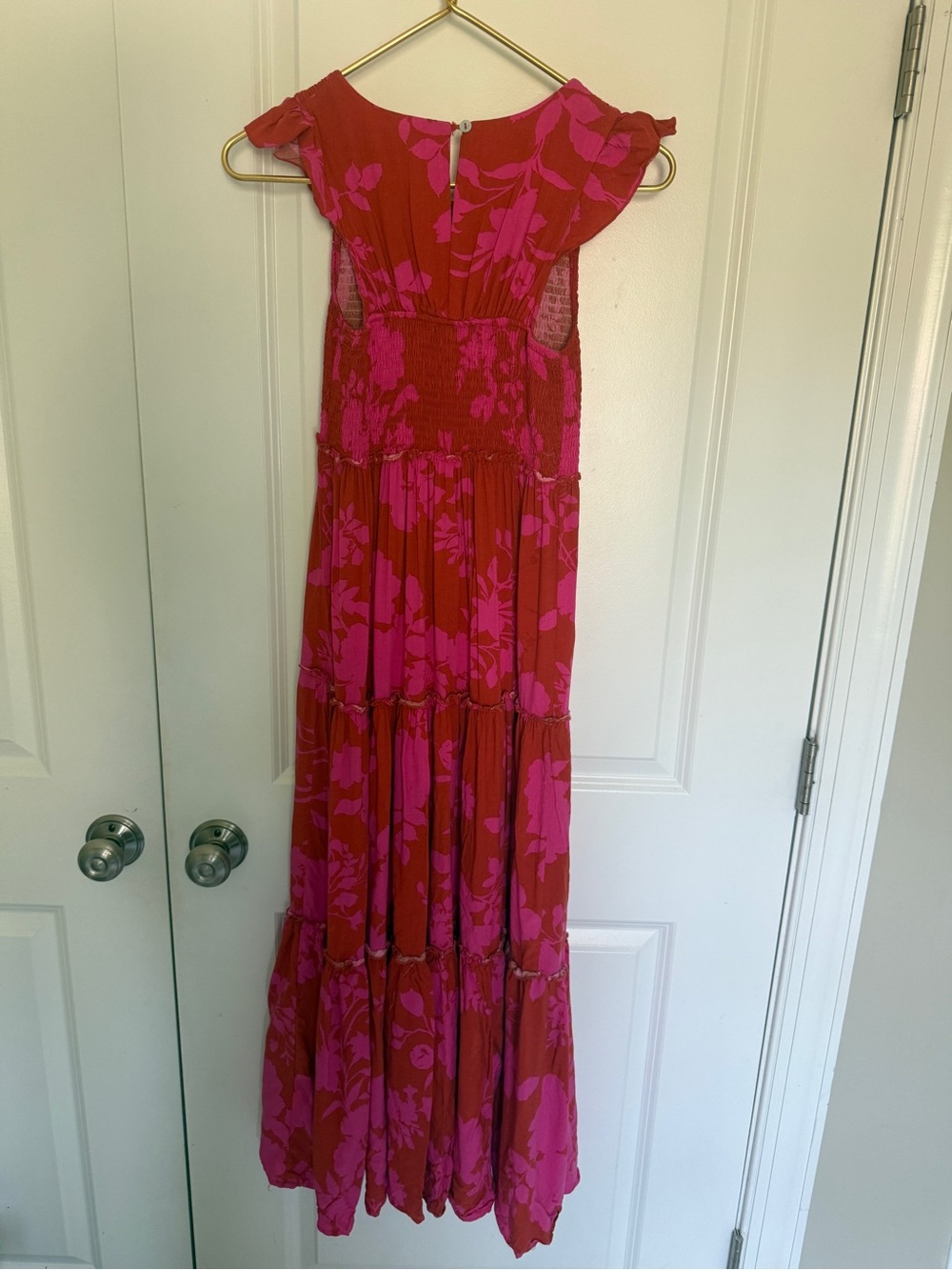 Women’s anthro floral  smocked bodice tiered Maxi Dress sleeveless pink red XS - Picture 3 of 8